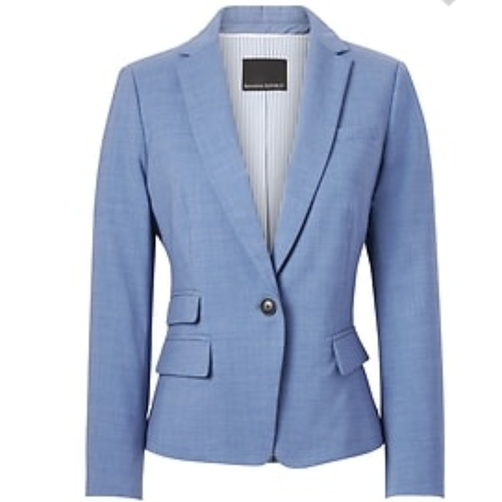 NEW- Classic-Fit Machine-Washable  Blazer